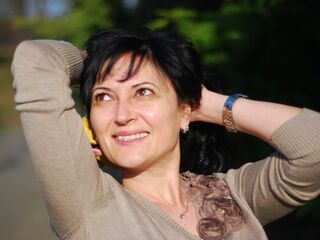SaraGina's Cam live sex show Profile Image